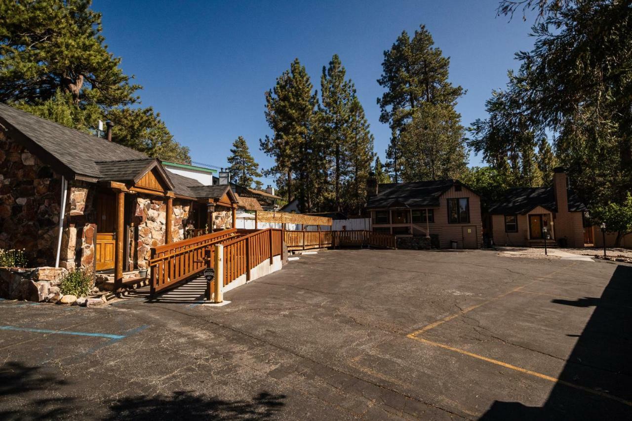Embers Lodge & Cabins Lac Big Bear Extérieur photo