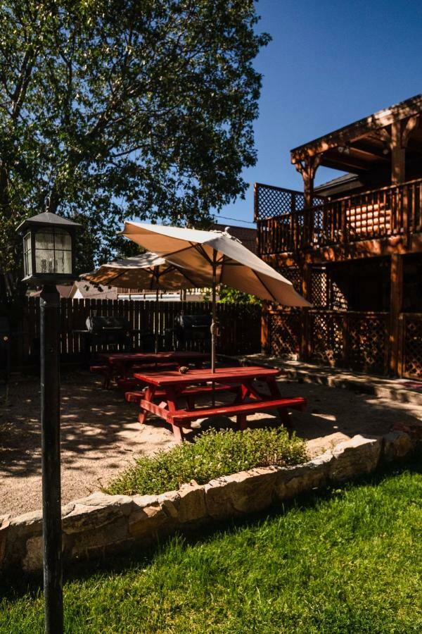 Embers Lodge & Cabins Lac Big Bear Extérieur photo