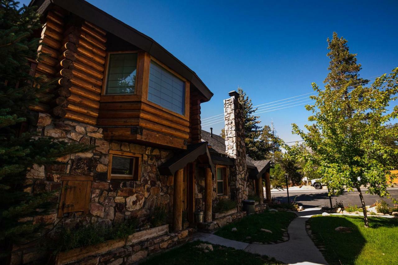 Embers Lodge & Cabins Lac Big Bear Extérieur photo