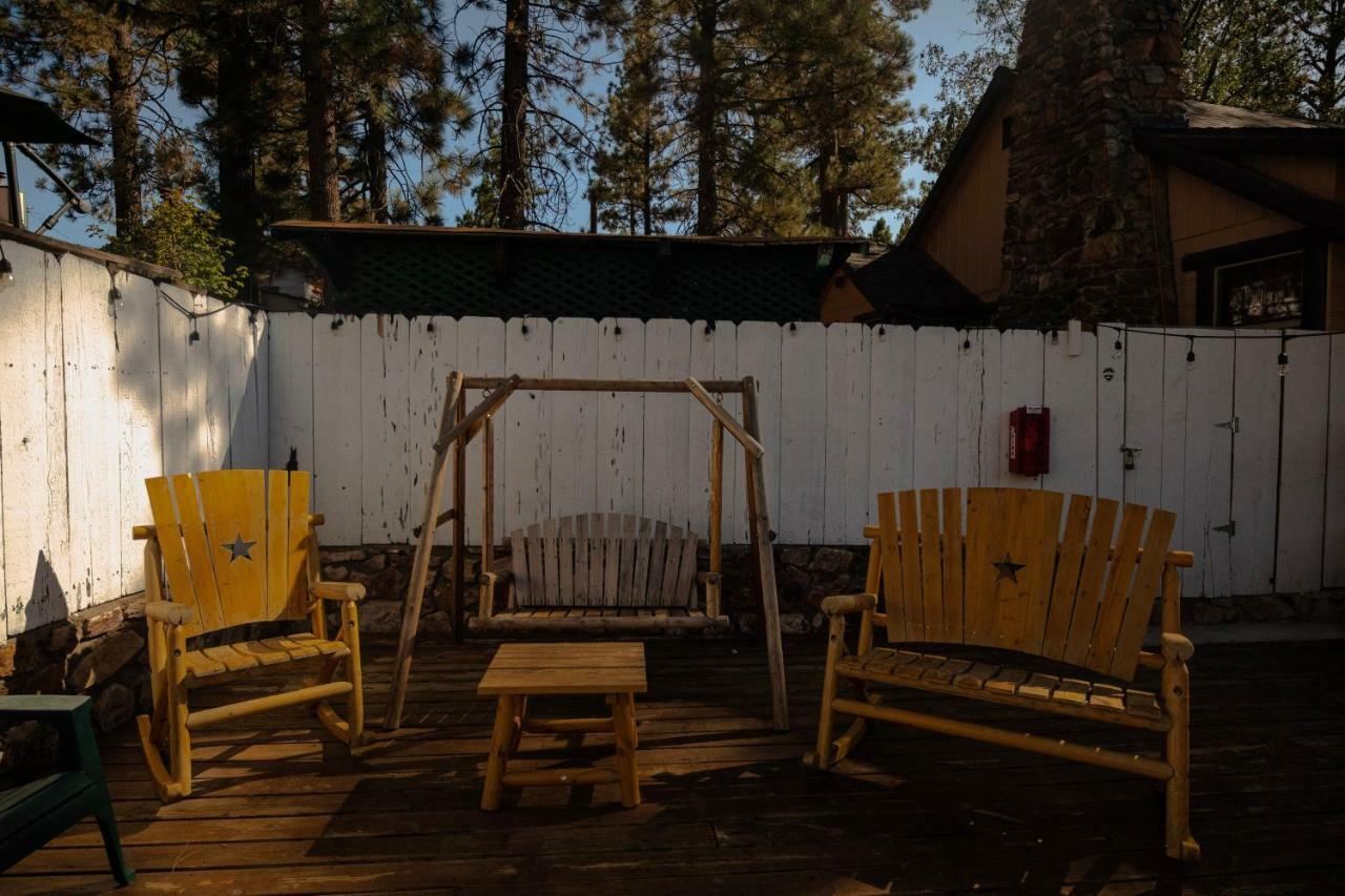 Embers Lodge & Cabins Lac Big Bear Extérieur photo